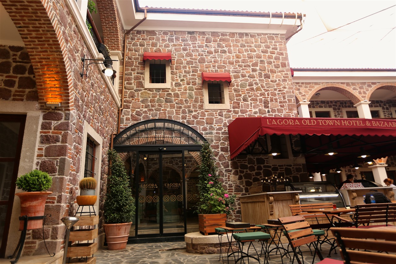 L’Agora Old Town Hotel & Bazaar