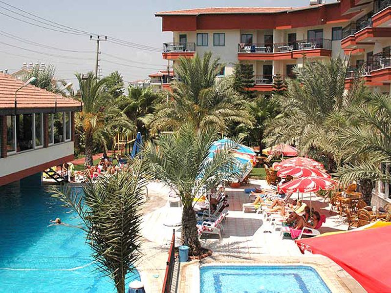 Çınar Garden Hotel