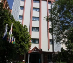 Uslan Hotel